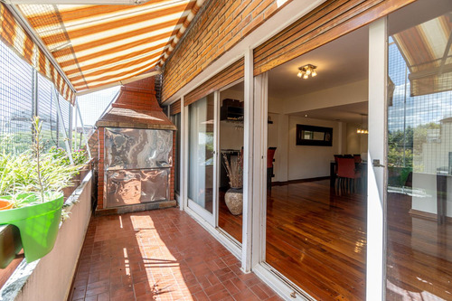 Magnífico Dúplex Reciclado! 4 Dormitorios Y 5 Baños - Suite - Balcón Con Parrilla!