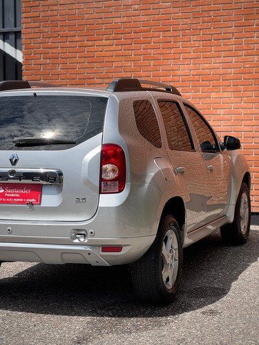 Renault Duster 2.0 4x2 Luxe Nav 138cv