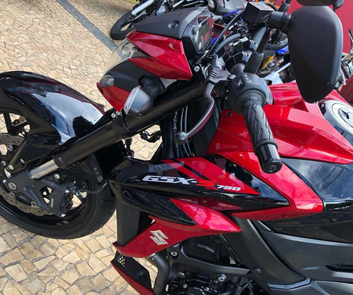 Suzuki Gsr 750