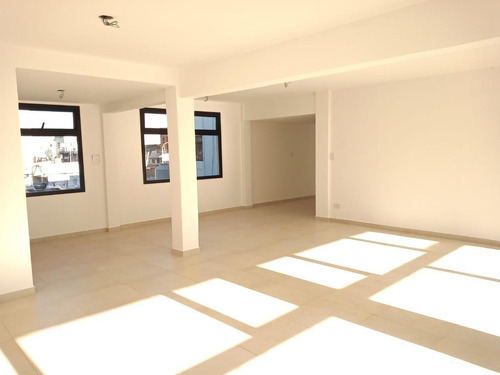 Imagen 10 de 17 de Oficina 100m² Apto Prof. - San Justo