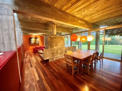 Venta De Casa 4 Dormitorios En La Arbolada, Punta Del Este