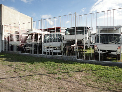Imagen 7 de 14 de Nissan Cabstar 2009 Por Partes