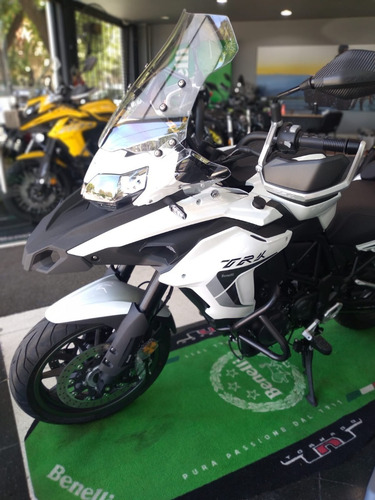Imagen 18 de 25 de Benelli Trk 502 Touring C Baules 2023 Financiamiento Tasa 0%