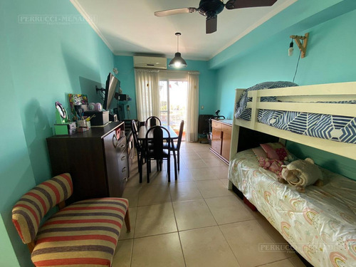 Imagen 2 de 11 de Departamento 2 Ambientes En Villa Ballester