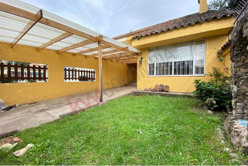 Casa Esquinera  Rentando En Las Margaritas  Uso Vivienda U Oficinas