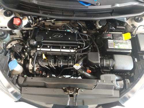 Hyundai Hb20 1.6 Comfort Plus 16v Flex 4p Automático