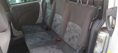 Imagem 4 de 9 de Fiat Doblò Hlx 1.8 8v - 2008