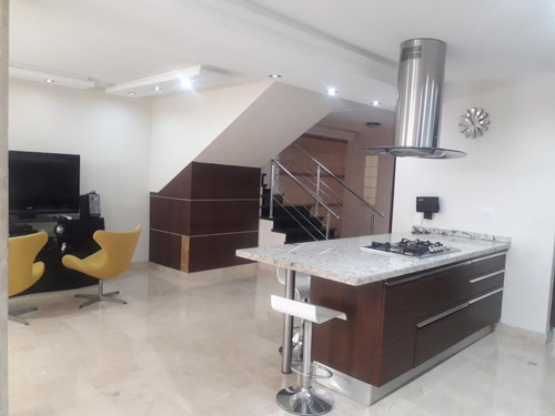Imagen 5 de 12 de Town House Mañongo