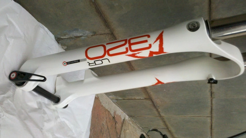 Suspensão Aro 29 Marzocchi M320 Branca 100mm Trava Guidon