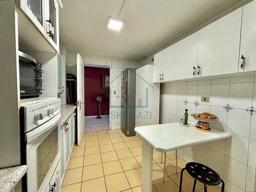 Departamento En Venta De 4 Dorm. En Las Condes