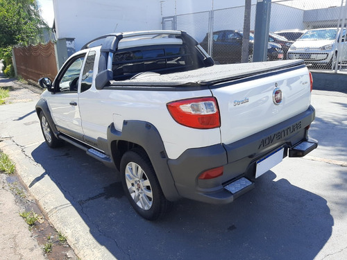 Imagem 2 de 15 de Fiat Strada Adventure 1.8 Flex