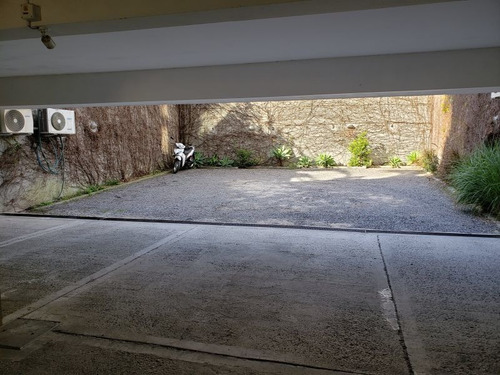 Excelente Oficina C/cochera Y Vista Abierta Al Rio