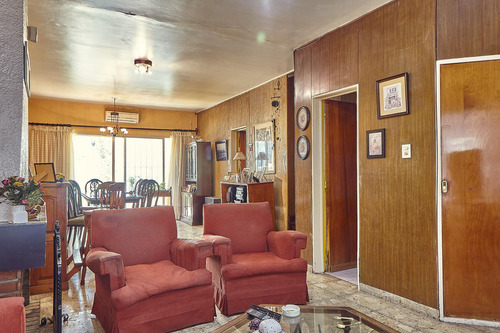 Ph Tipo Casa Con Patio Y 2 Terrazas En Bajo Belgrano Belgrano Chico