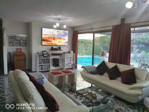 Excelente Casa En Bahía Chila Con Lancha Incluida