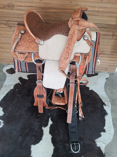 Sela Com Aba Virada Assento Jacaré Modelo Mais Vendido Hoje
