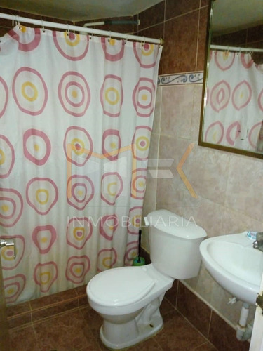 Imagen 8 de 9 de Mk Vende Amplio Apartamento En Santa Rita ** +584144513941 **