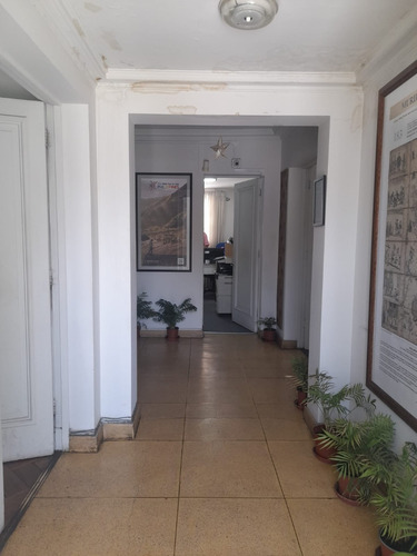Casa En Arriendo Para Embajada Estilo Francés Las Condes