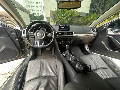 Mazda 3 2.0 Touring At