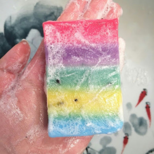 Jabón Arcoiris Tailandés Arroz Colágeno Vitamina E Aclarante