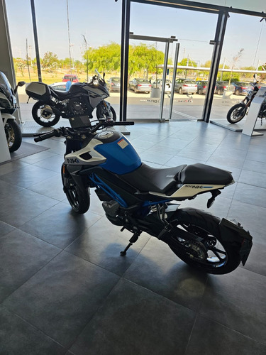 Cfmoto 300nk