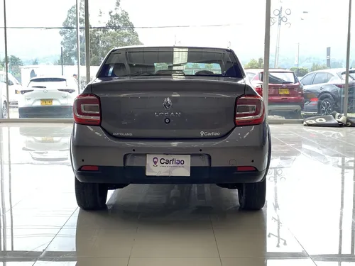 Renault Logan 1.6 Privilege / Intens
