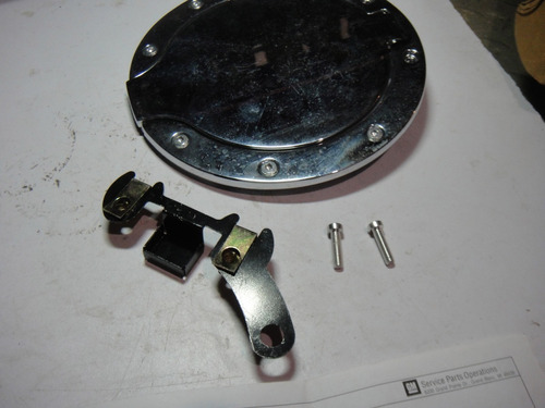 Tapa O Puerta De Combustible Cromada Gm Silverado 2001-2007