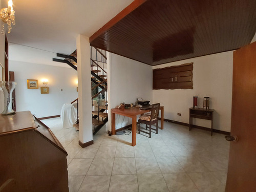 Imagen 6 de 27 de Venta Casa 500mt2 4h+est+serv /5b+serv /4p El Cafetal