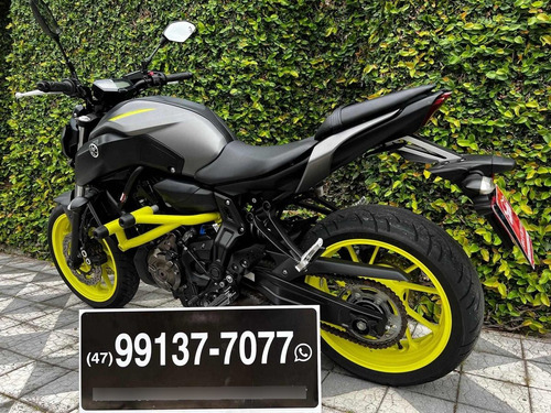 Imagem 6 de 14 de Yamaha Mt-07 Abs