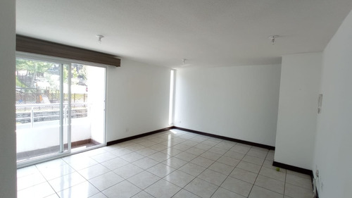 Imagen 10 de 29 de Vendo Precioso Apartamento En Optimas Condiciones, Se Ubica En Sector Preferencial De Alta Plusvalía