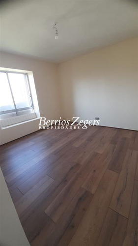 Departamento En Venta De 3 Dorm 2 Baños Muy Cerca De Vespuci