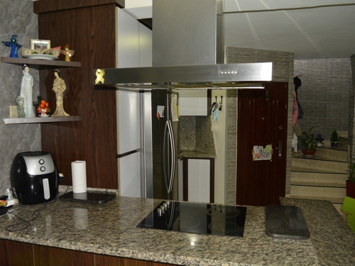 Imagen 8 de 16 de Town House En Venta En Sector Guayabal Valencia Carabobo Mm