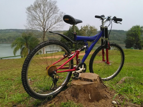 Bicicleta R26 Suspension Delantera Doble Cristo.