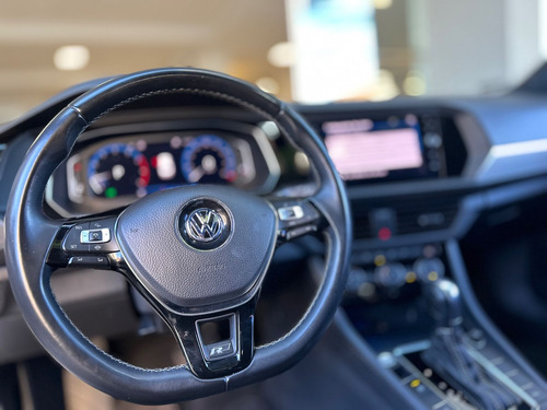 Volkswagen Jetta R-Line 250 TSI 1.4 Flex 16V Aut.