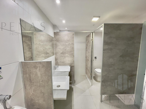 Impecable Piso Corporativo 350 M2 Reciclado Todo A Nuevo Apto Varios Usos - Tribunales
