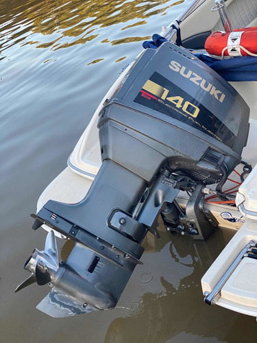 Arco Iris Eclipse 18 Suzuki 140 Hp