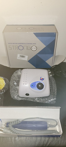 Torno Strong 1xStrong210 - 220V
