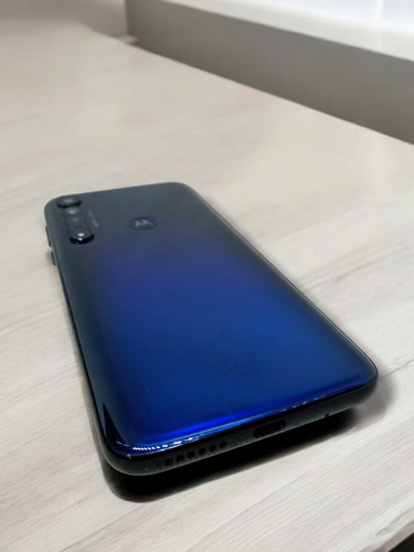 Celular Motorola Moto G8 Plus Azul 4gb Ram 64gb Rom Liberado Azul (Reacondicionado)