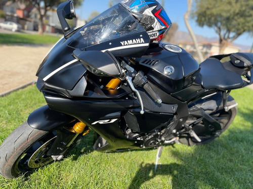 Imagen 4 de 13 de Yamaha R1