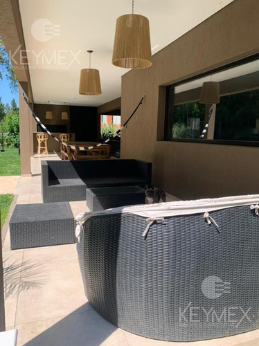 Casa - Countries/b.cerrado (moreno)