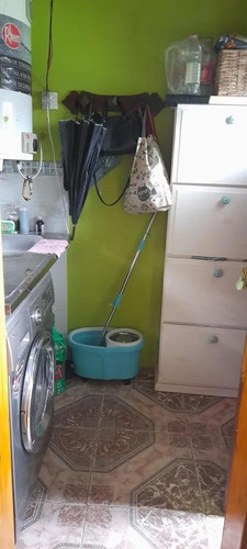 Casa En Venta - 4 Dormitorios 2 Baños - Rafael Calzada
