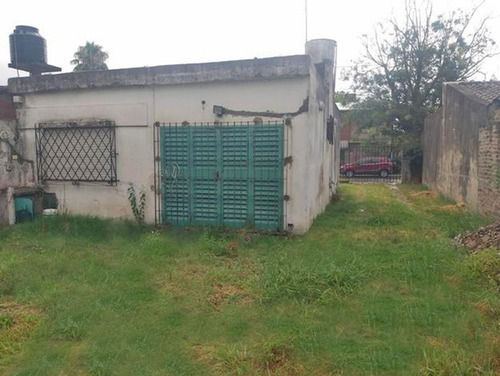 Imagen 2 de 12 de Casa - A Reciclar - Merlo