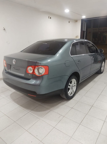 Imagen 4 de 11 de Volkswagen Vento
