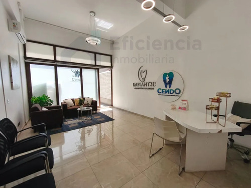 Oportunidad/oficina La Capitanía/ Metro Manquehue, Apumanque
