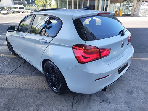 Imagen 4 de 25 de Bmw 120 2016 Sport Line At Abasto Motors