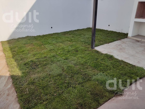 Duplex 2 Dorm En Una Sola Planta! - En La Calle Principal De San Ignacio!