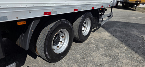 Volvo Vm 270 Leito Bau Aluminio 16 Paletes Ano 2021