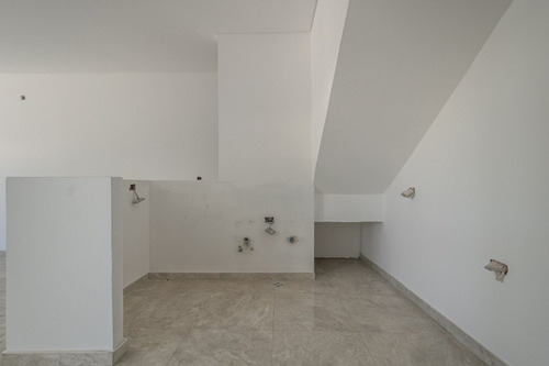 Venta Duplex 2 Amb Con Terraza Y Cochera. Financia