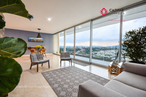 Penthouse De Super Lujo En Venta En Attala Zona Andares