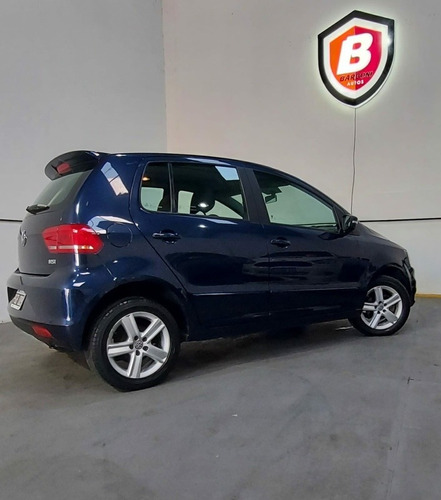 Imagen 9 de 9 de Volkswagen Fox 2015 1.6 Confortline Saf