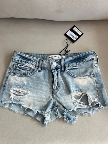 Short Kosiuko Denim Tiro Bajo Con Detalle De Roturas T. Xs